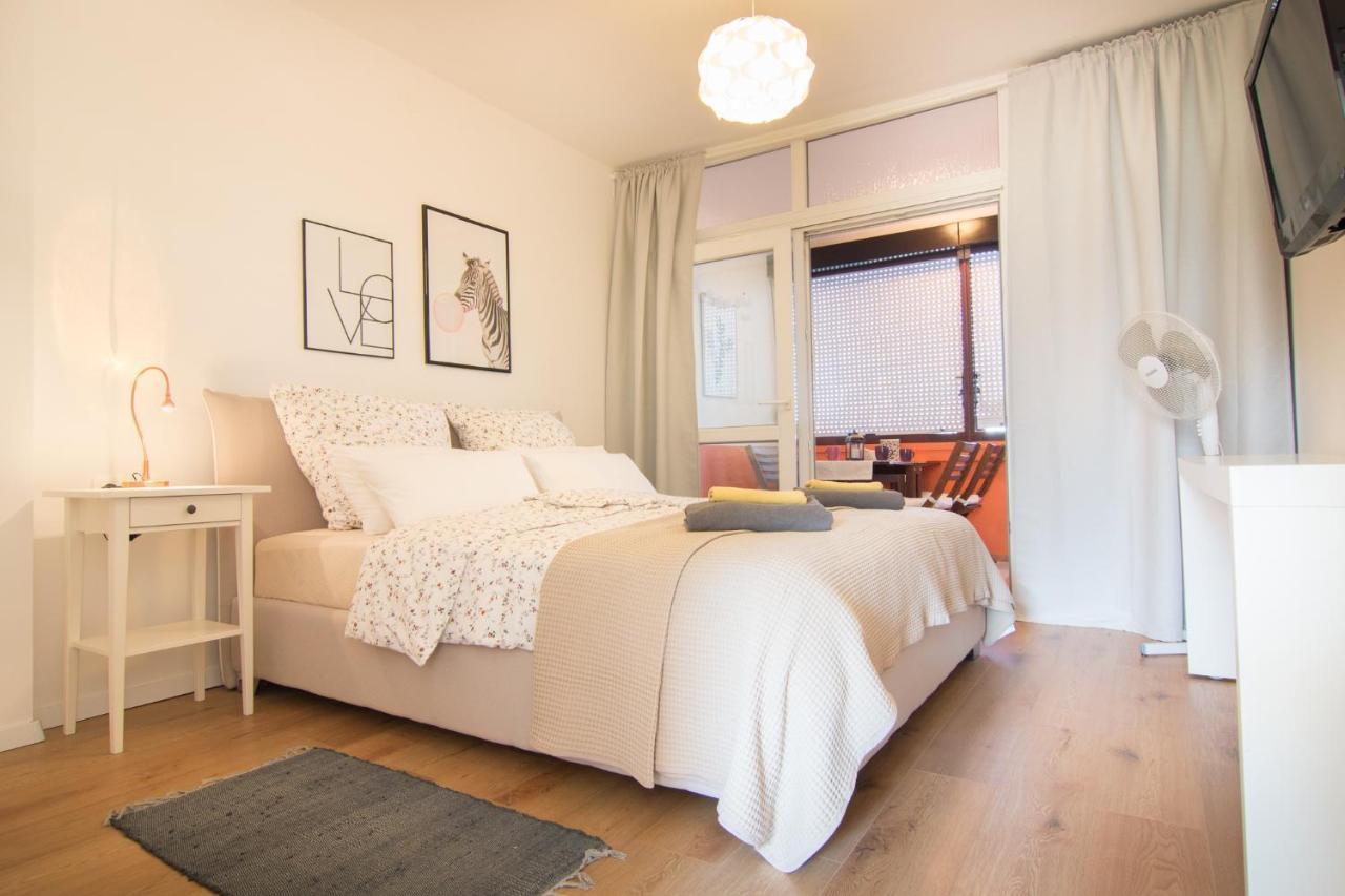 Harbour-Apartment With Sea View And Parking Spot PUY 외부 사진