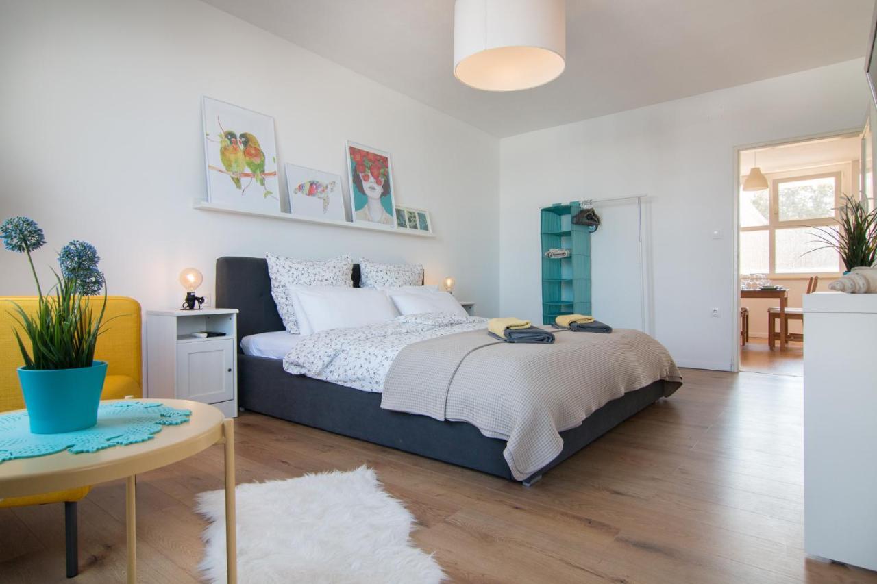 Harbour-Apartment With Sea View And Parking Spot PUY 외부 사진