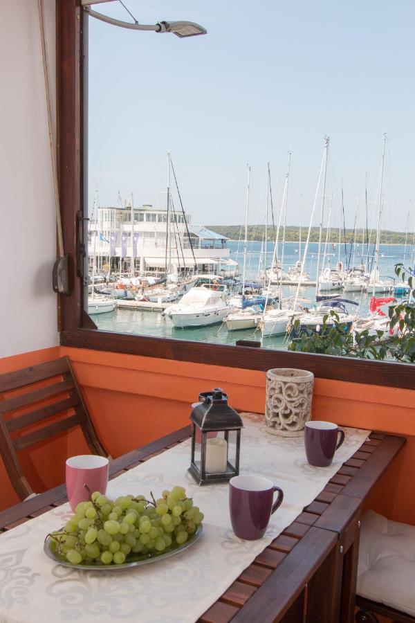 Harbour-Apartment With Sea View And Parking Spot PUY 외부 사진