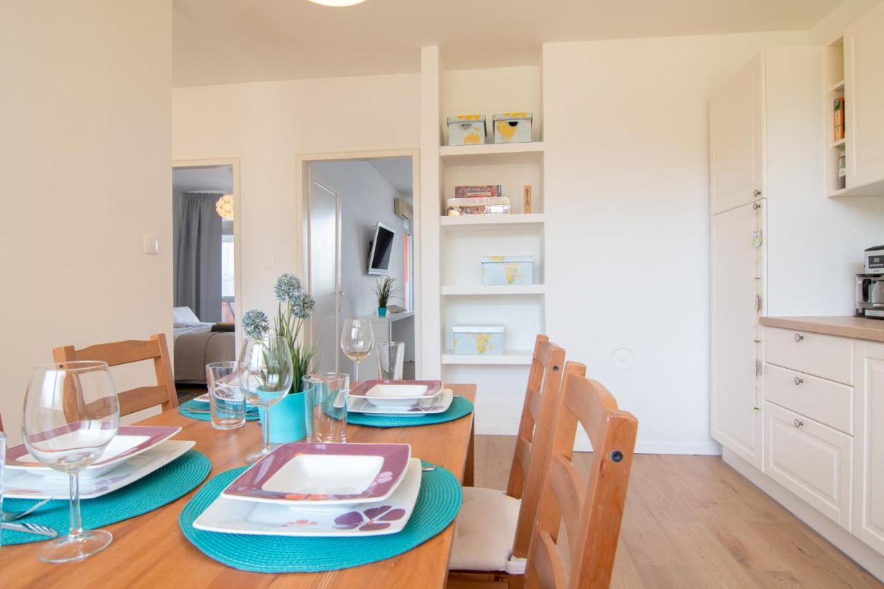 Harbour-Apartment With Sea View And Parking Spot PUY 외부 사진